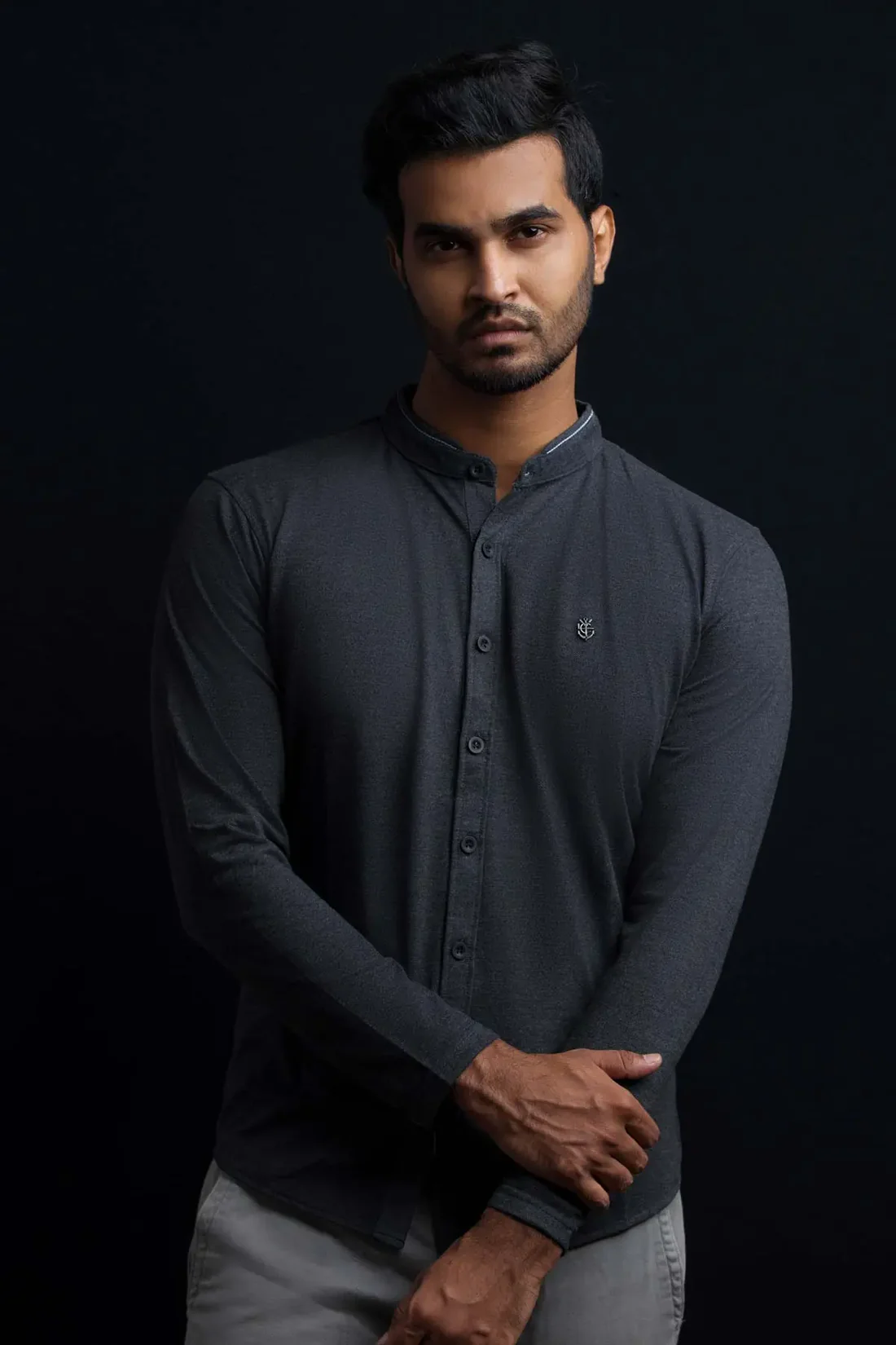 Long Sleeved Basic Polo-Shirt
